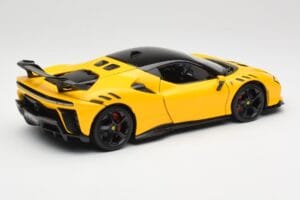 Ferrari SF90 XX Stradale Giallo Modena Bburago 1:18 18-16020Y Druckguss — Bild 3 von 8