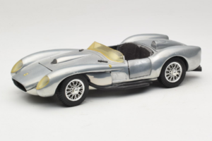 Ferrari Testa Rossa Chrome Silver Hot Wheels 1:18 25737 Druckguss