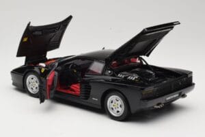 Ferrari Testarossa Schwarz Kyosho 1:18 08425BK Druckguss — Bild 5 von 8