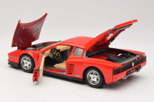 Ferrari Testarossa PPG Auto Refinish Rot Bburago 1:18 3039-P3 Druckguss — Bild 5 von 8