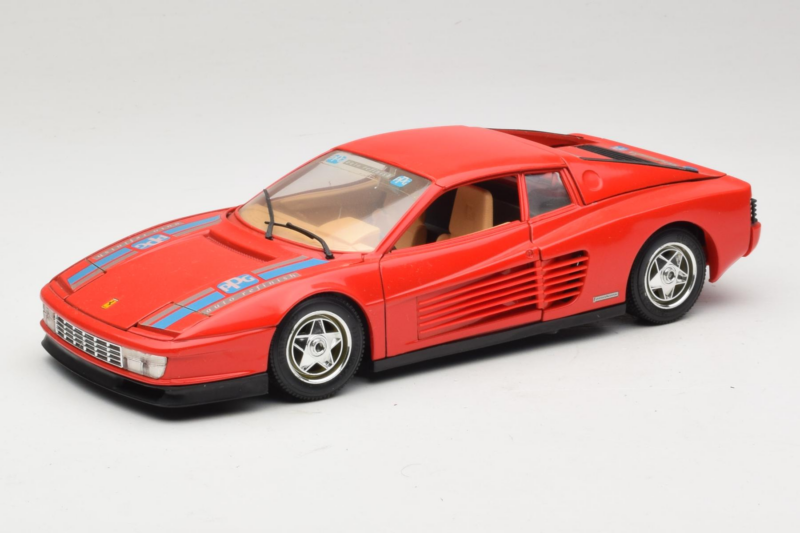 Ferrari Testarossa PPG Auto Refinish Rot Bburago 1:18 3039-P3 Druckguss