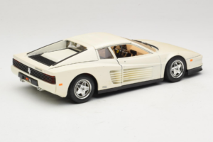 Ferrari Testarossa Weiß Bburago 1:18 3019-W1 Druckguss — Bild 3 von 8