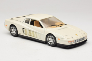 Ferrari Testarossa Weiß Bburago 1:18 3019-W1 Druckguss — Bild 6 von 8