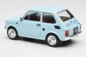 Fiat 126 Hellblau MCG 1:18 MCG18415 Druckguss — Bild 5 von 6