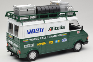 Fiat 242 Alitalia Rally Team Assistance With Trailer 1978 IXO 1:18 18CMC027WX Druckguss — Bild 3 von 7