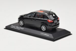 Ford C-Max Grand Schwarz Metallic Minichamps 1:43 400089100 Druckguss — Bild 3 von 4