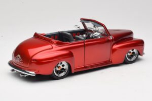 Ford Cabriolet Red Metallic Road Signature 1:18 30028 Druckguss — Bild 3 von 8