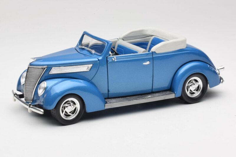 Ford Cabriolet Blau Road Signature 1:18 92238 Druckguss