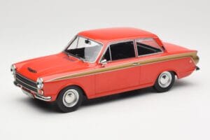 Ford Cortina Lotus Red & Gold Stripe MCG 1:18 MCG18532 Druckguss