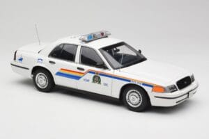 Ford Crown Victoria RCMP Police Car AUTOart 1:18 72706 Druckguss — Bild 6 von 8