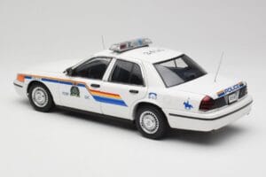 Ford Crown Victoria RCMP Police Car AUTOart 1:18 72706 Druckguss — Bild 7 von 8