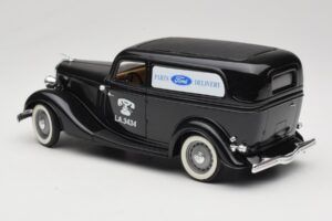 Ford Delivery Truck Ford Parts Schwarz Solido 1:18 8417 Druckguss — Bild 7 von 8
