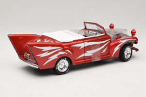 Ford De Luxe Cabriolet Greased Lightning Rot Joyride 1:18 33544 Druckguss — Bild 2 von 5