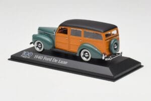 Ford Deluxe Woody Forest Grün Minichamps 1:43 FORD20002 Druckguss — Bild 3 von 4