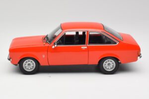 Ford Escort Mk2 Signal Orange Minichamps 1:18 150084100 Druckguss — Bild 4 von 8