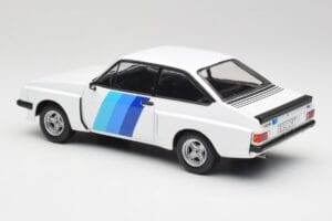 Ford Escort Mk2 RS 2000 X-Pack Diamond Weiß & Blau Decor MCG 1:18 MCG18351 Druckguss — Bild 5 von 6