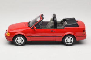Ford Escort Mk4 XR3i Cabriolet Flamenco Red Otto 1:18 OT1254 Resin — Bild 3 von 6