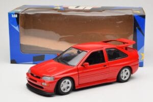 Ford Escort Mk5 RS Cosworth Rot UT Models 1:18 180082102 Druckguss — Bild 8 von 8