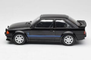 Ford Escort RS Turbo Privatwagen Prinzessin Diana Schwarz MCG 1:18 MCG18420 Druckguss — Bild 3 von 6
