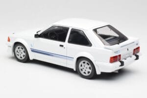 Ford Escort RS Turbo Weiß MCG 1:18 MCG18419 Druckguss — Bild 5 von 6