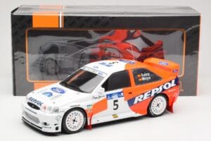 Ford Escort WRC #5 C. Sainz / L. Moya Winner Acropolis Rally 1997 IXO 1:18 18RMC172A Druckguss — Bild 6 von 6