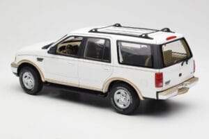 Ford Expedition Eddie Bauer Weiß UT Models 1:18 22712 Druckguss — Bild 7 von 8
