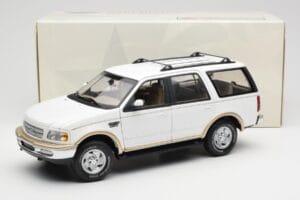 Ford Expedition Eddie Bauer Weiß UT Models 1:18 22712 Druckguss — Bild 8 von 8