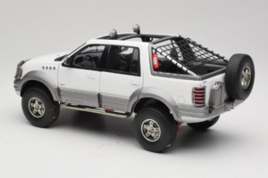 Ford Expedition Himalaya White AUTOart 1:18 72781 Druckguss — Bild 7 von 8