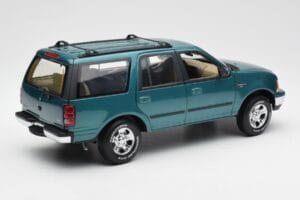Ford Expedition XLT Grün Metallic UT Models 1:18 22717 Druckguss — Bild 3 von 8