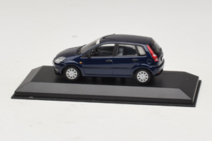Ford Fiesta Mk5 4-Door Dunkelblau Minichamps 1:43 FIESTA001 Druckguss