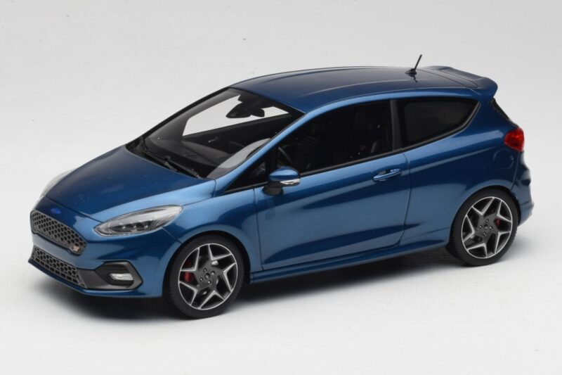 Ford Fiesta Mk8 ST Blau DNA 1:18 DNA000092 Resin