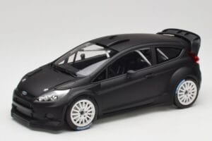 Ford Fiesta RS WRC Street Mk7 Matt Schwarz Minichamps 1:18 151110892 Druckguss