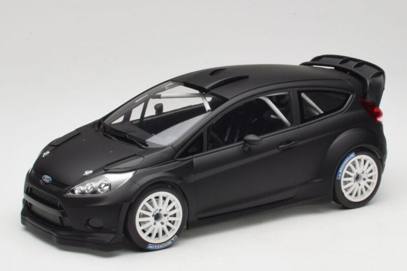 Ford Fiesta RS WRC Street Mk7 Matt Schwarz Minichamps 1:18 151110892 Druckguss