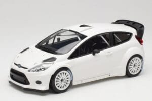 Ford Fiesta RS WRC Street Mk7 Weiß Minichamps 1:18 151110890 Druckguss