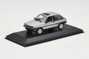 Ford Fiesta XR2 Silber Minichamps 1:43 400085160 Druckguss — Bild 2 von 4