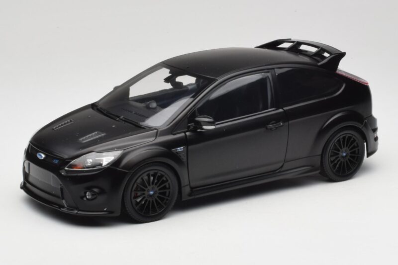 Ford Focus RS Mk2 Matte Black Minichamps 1:18 100080000 Druckguss