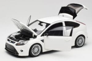 Ford Focus RS Mk2 Weiß Minichamps 1:18 100080002 Druckguss — Bild 2 von 8