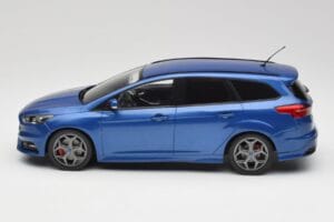 Ford Focus ST Turnier Mk3 Blau MCG 1:18 MCG18465 Druckguss — Bild 3 von 6