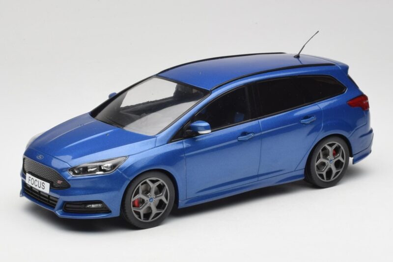 Ford Focus ST Turnier Mk3 Blau MCG 1:18 MCG18465 Druckguss