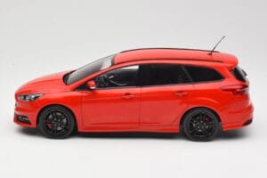 Ford Focus ST Turnier Mk3 Race Red MCG 1:18 MCG18466 Druckguss — Bild 3 von 6