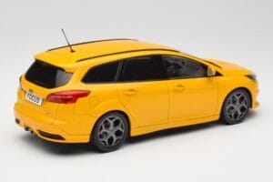 Ford Focus ST Turnier Mk3 Gelb MCG 1:18 MCG18464 Druckguss — Bild 2 von 6