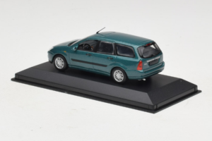 Ford Focus Mk1 Turnier Grün Minichamps 1:43 FOCUS003 Druckguss — Bild 3 von 5