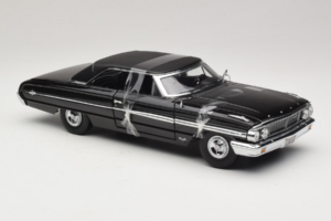 Ford Galaxie 500 Men in Black 3 Movie GreenLight 1:18 015301 Druckguss — Bild 4 von 6