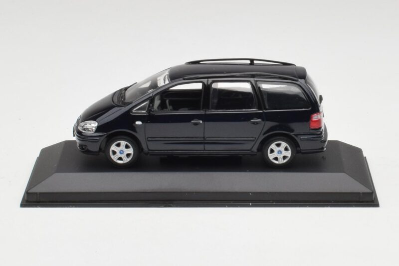 Ford Galaxy Mk1 Blau Minichamps 1:43 430089501 Druckguss