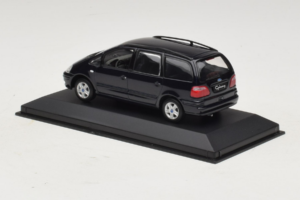 Ford Galaxy Mk2 Schwarz Minichamps 1:43 GALAXY002 Druckguss — Bild 3 von 4