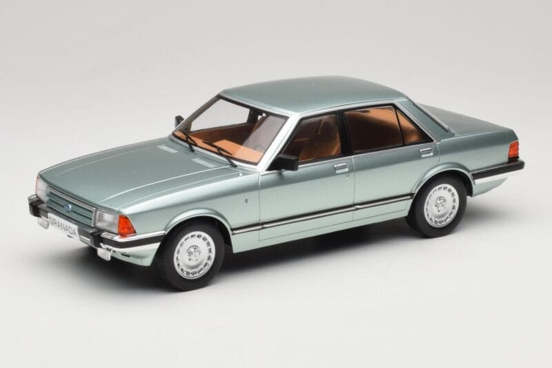 Ford Granada Mk2 2.8 Ghia Light Green Metallic MCG 1:18 MCG18535 Druckguss