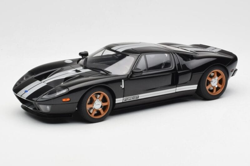 Ford GT Schwarz Mit Weißen Streifen AUTOart 1:18 73023 Druckguss