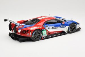 Ford GT GTE #68 D. Muller / J. Hand / S. Bourdais Chip Ganassi Racing LMGTE Pro 24 Hours of Le Mans 2016 Winner Minichamps 1: — Bild 2 von 6