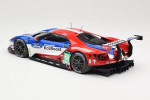 Ford GT GTE #68 D. Muller / J. Hand / S. Bourdais Chip Ganassi Racing LMGTE Pro 24 Hours of Le Mans 2016 Winner Minichamps 1: — Bild 5 von 6