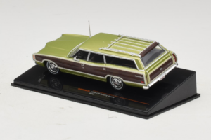 Ford LTD Country Squire Green Bronze IXO 1:43 CLC608N Druckguss — Bild 3 von 5